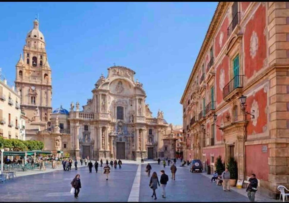 Apartamento Centrico Con Plaza De Garaje Y Piscina Daire Murcia Dış mekan fotoğraf