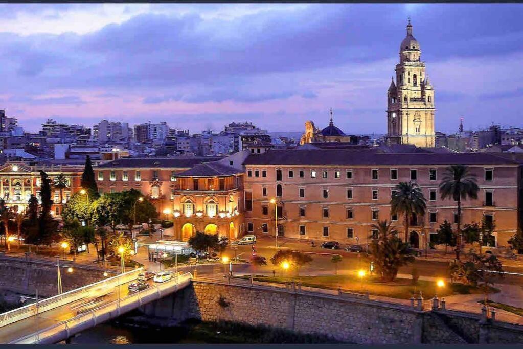 Apartamento Centrico Con Plaza De Garaje Y Piscina Daire Murcia Dış mekan fotoğraf